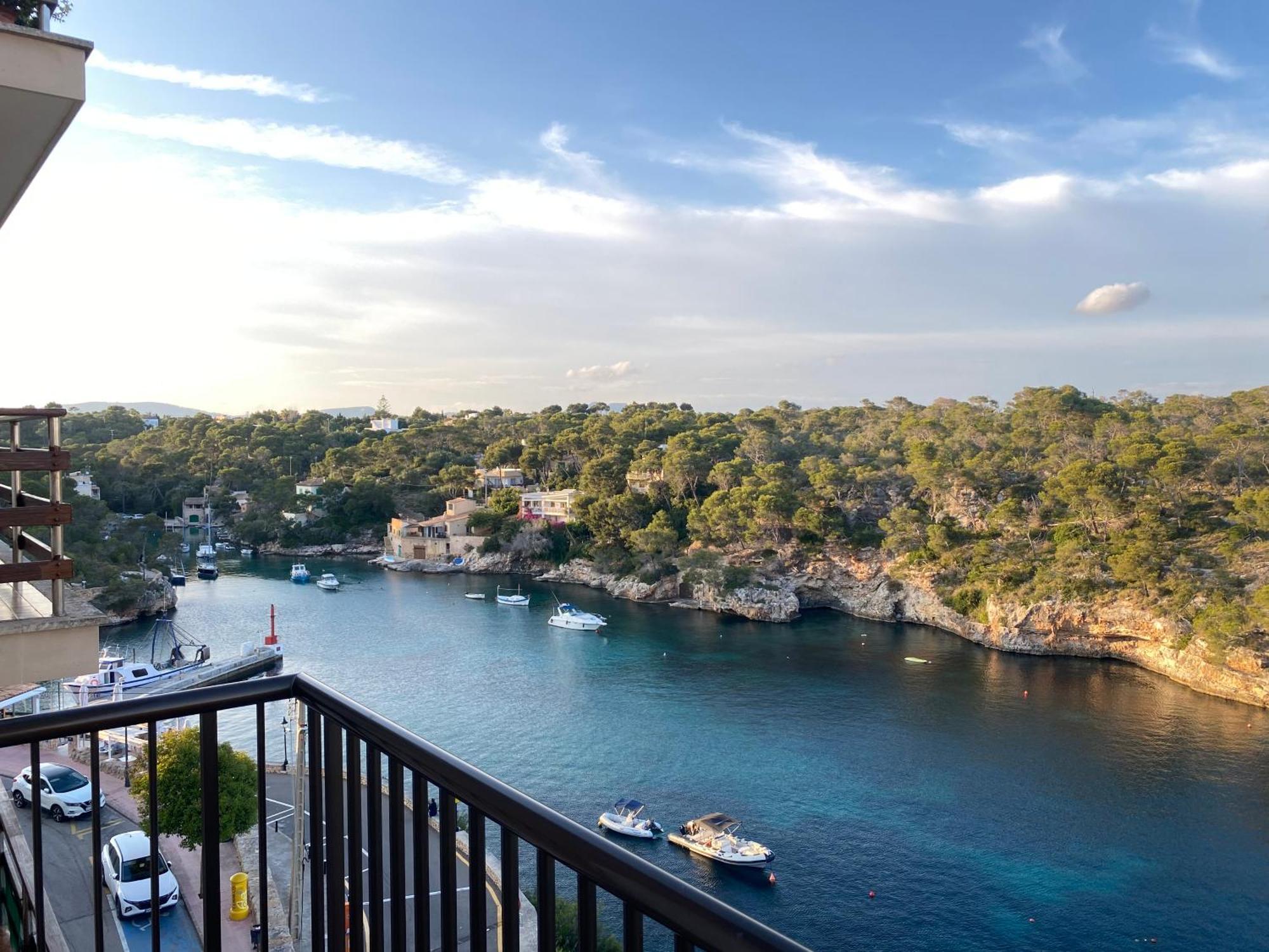 Hostal Restaurante Cala Кала Фигуера Экстерьер фото