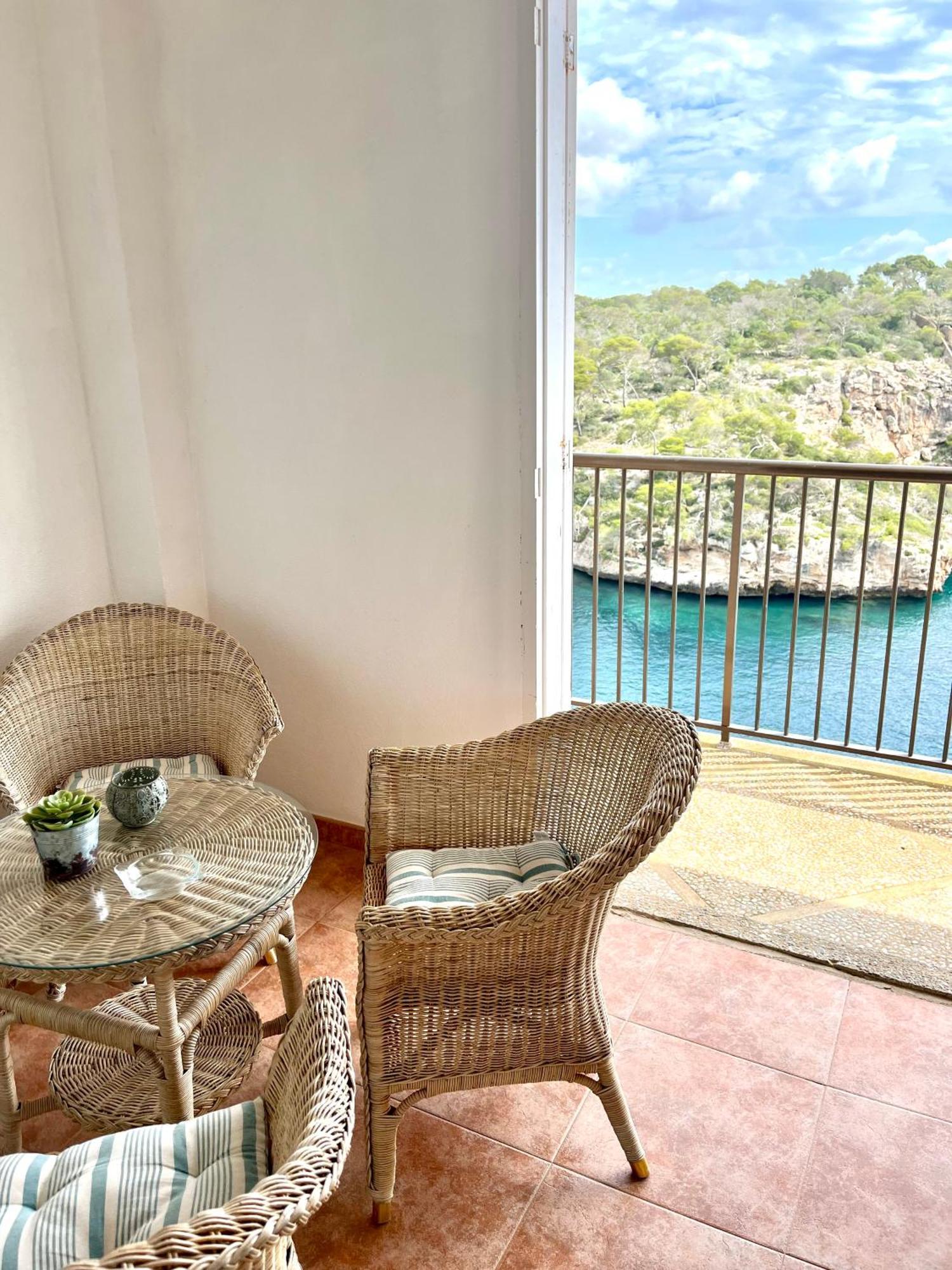 Hostal Restaurante Cala Кала Фигуера Экстерьер фото